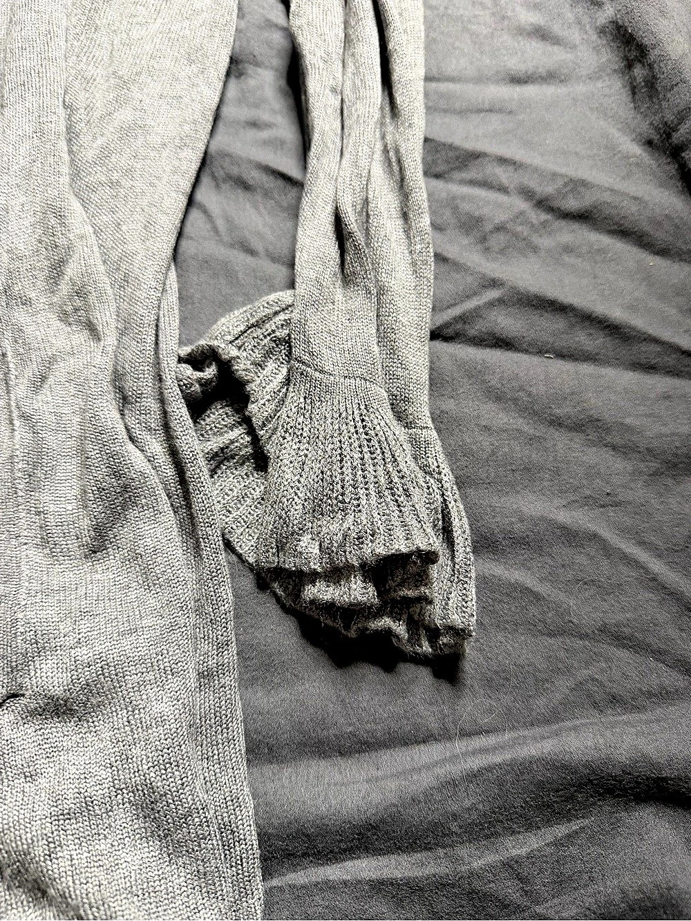 Joseph A. Open Front Ruffle Cardigan Gray XL - Picture 5 of 5